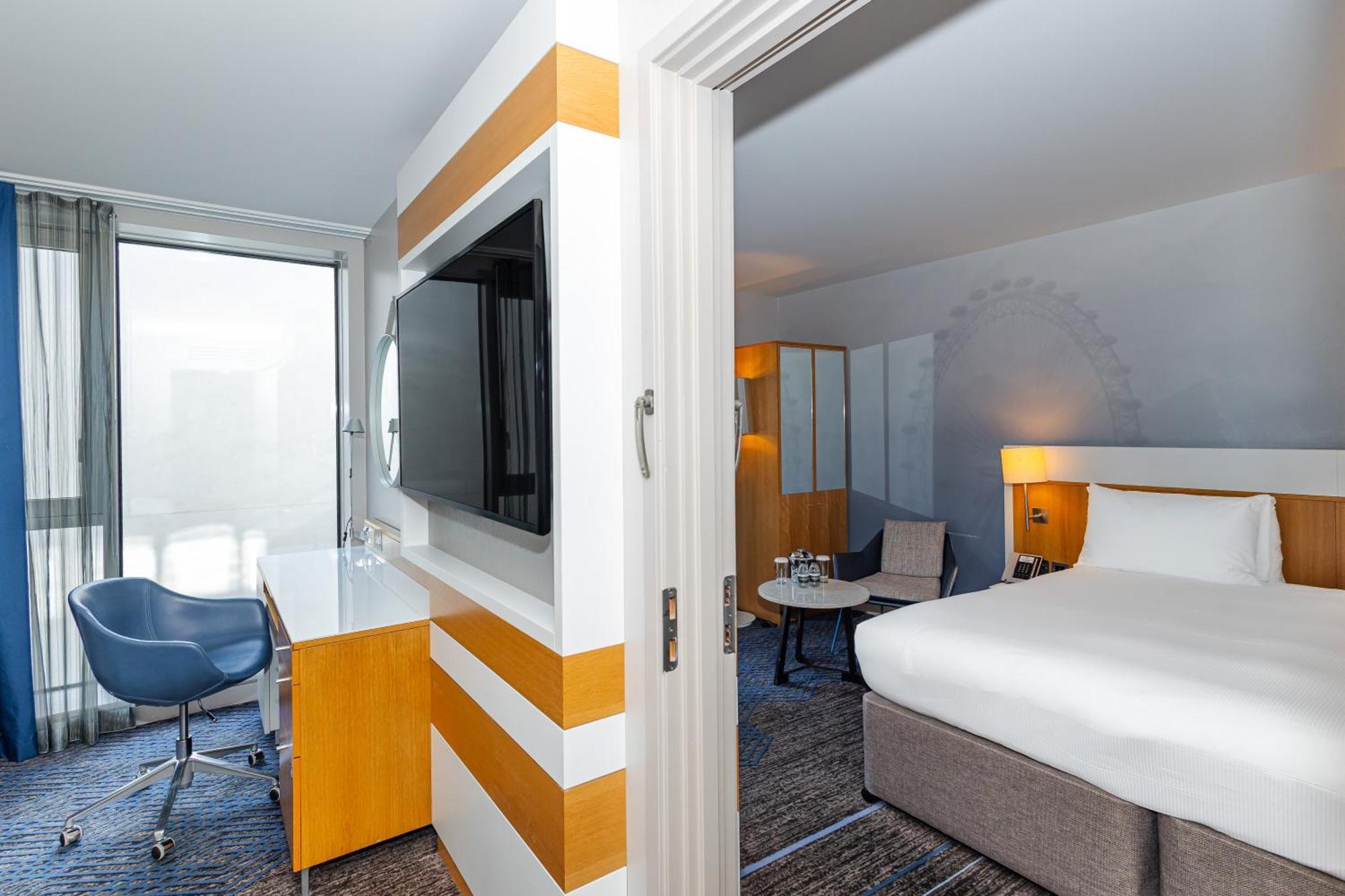 Doubletree By Hilton - Tower Of Hotel