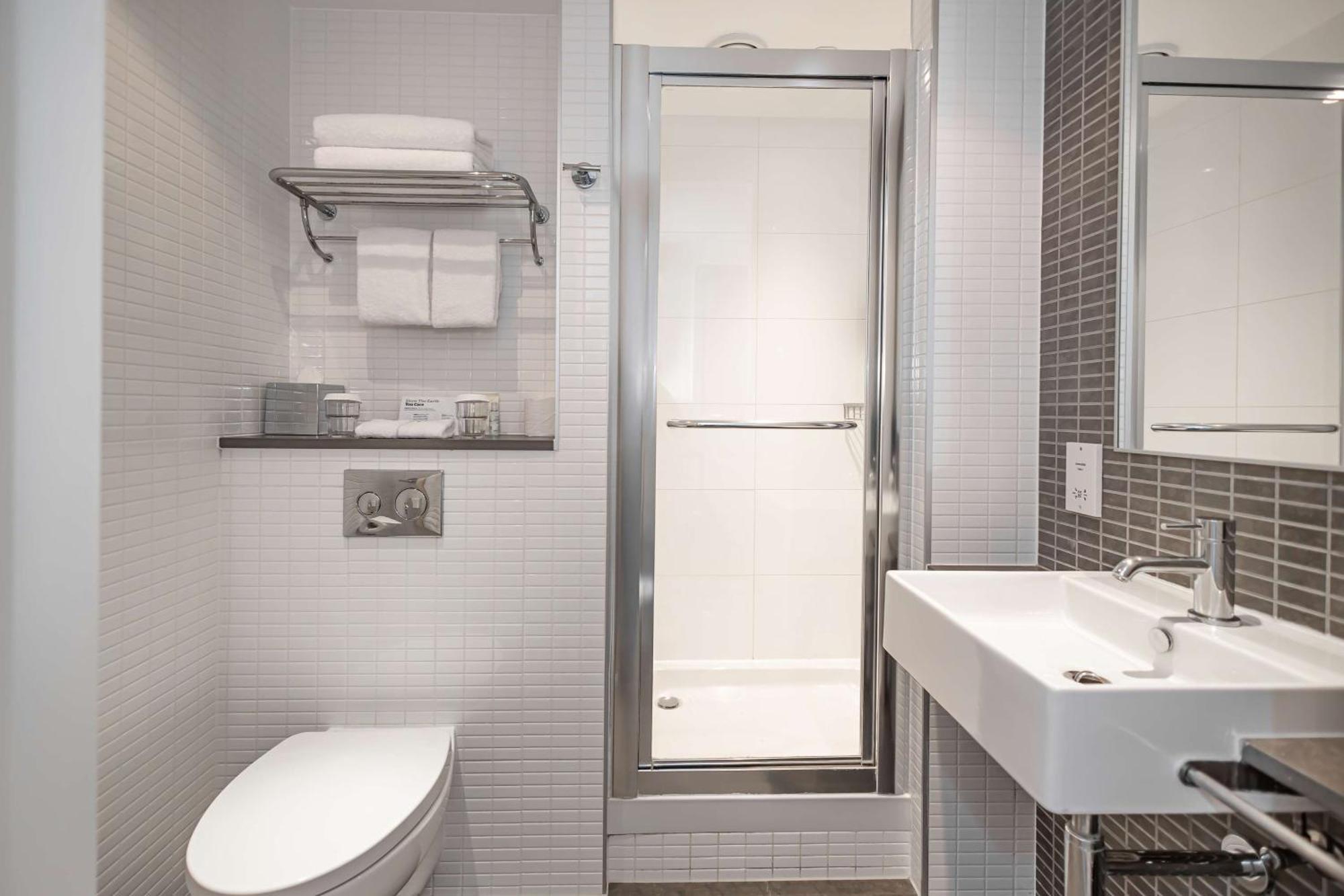 Hotel Doubletree By Hilton - Tower Of 4*